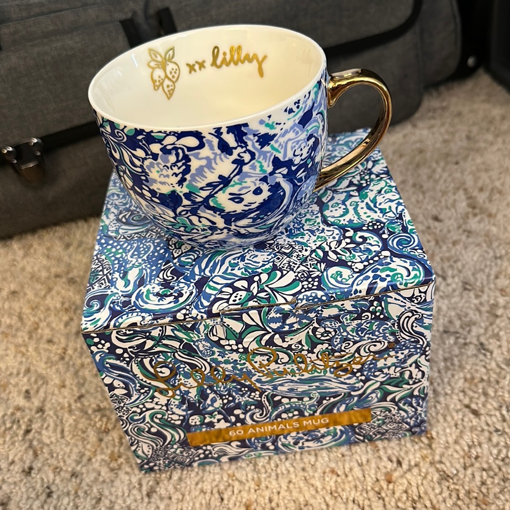 Lilly Pulitzer 60 Animals Mug Blue